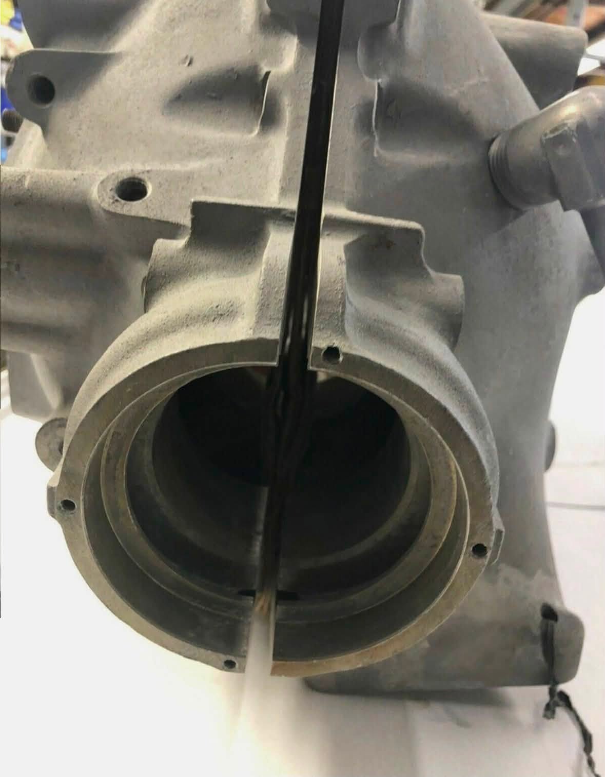 Lycoming O-235-C Certified Crankcase 8 Lycoming O-235-C Certified Crankcase - Image 8